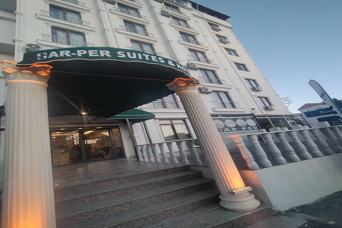 Sar-Per Suites & Hotel 4
