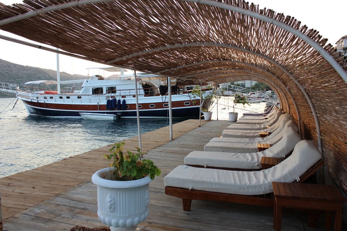 Dolphin Boutique Hotel 2