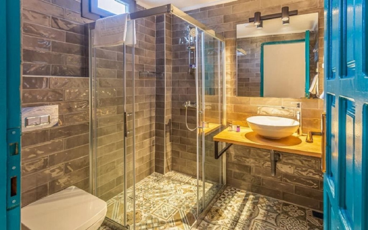 Avlu Butik Otel Palamutbükü 4