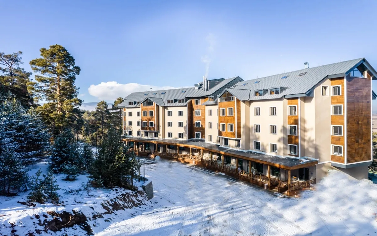 Sarpino Mountain Hotel 3