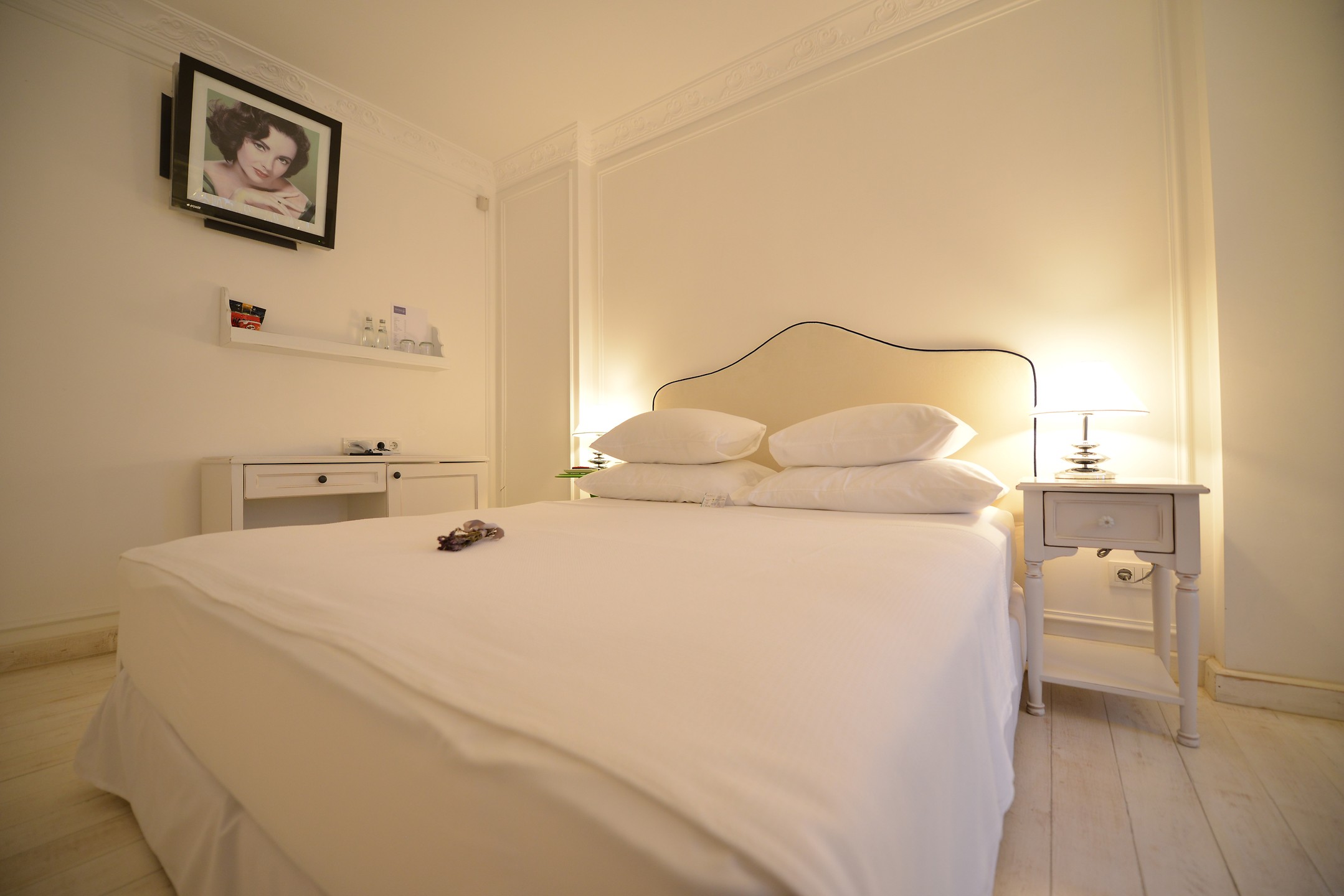 Vintage Boutique Hotel 4