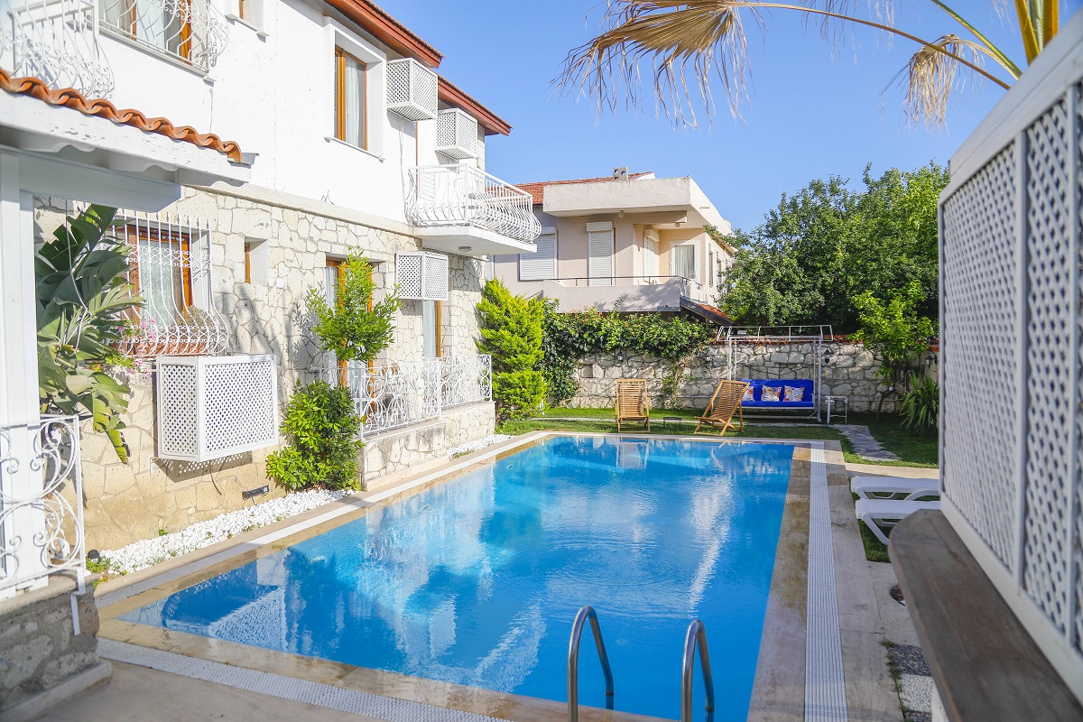 Alaçatı Limoni Otel 3