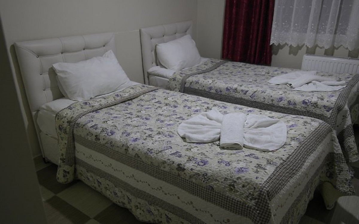 Armoni Motel 1