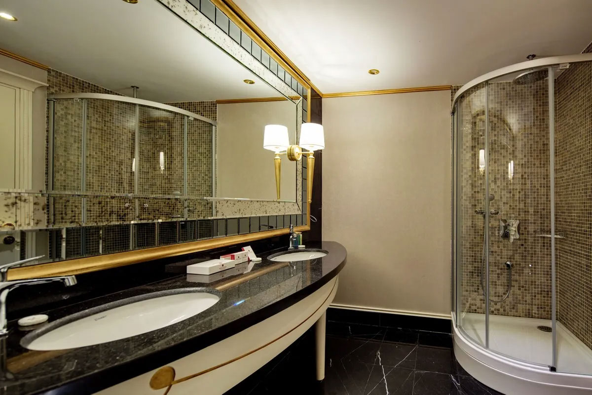 Royal Teos Thermal Resort Clinic Spa (Helal Aile Oteli) 2