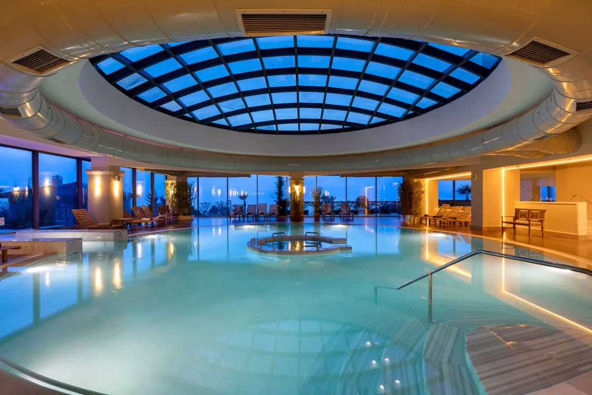 Royal Teos Thermal Resort Clinic Spa (Helal Aile Oteli) 4