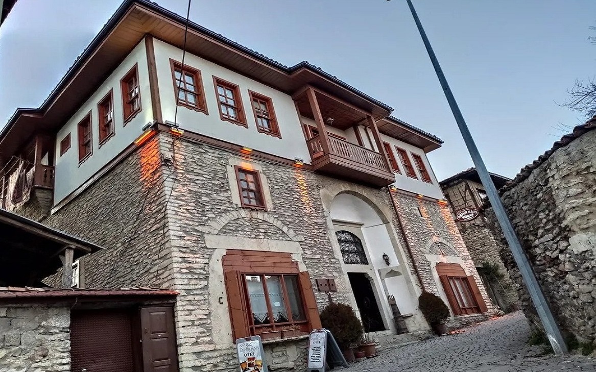 Demirkapı Konak Otel 2