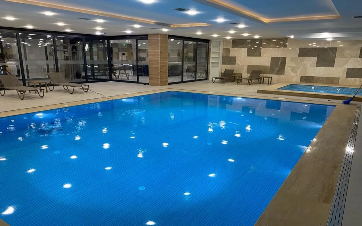 S Class Hotel & Convetion Center 3