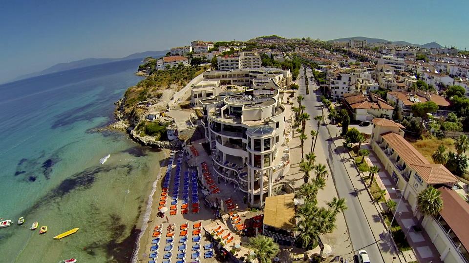 Ladies Beach Suit Otel 2