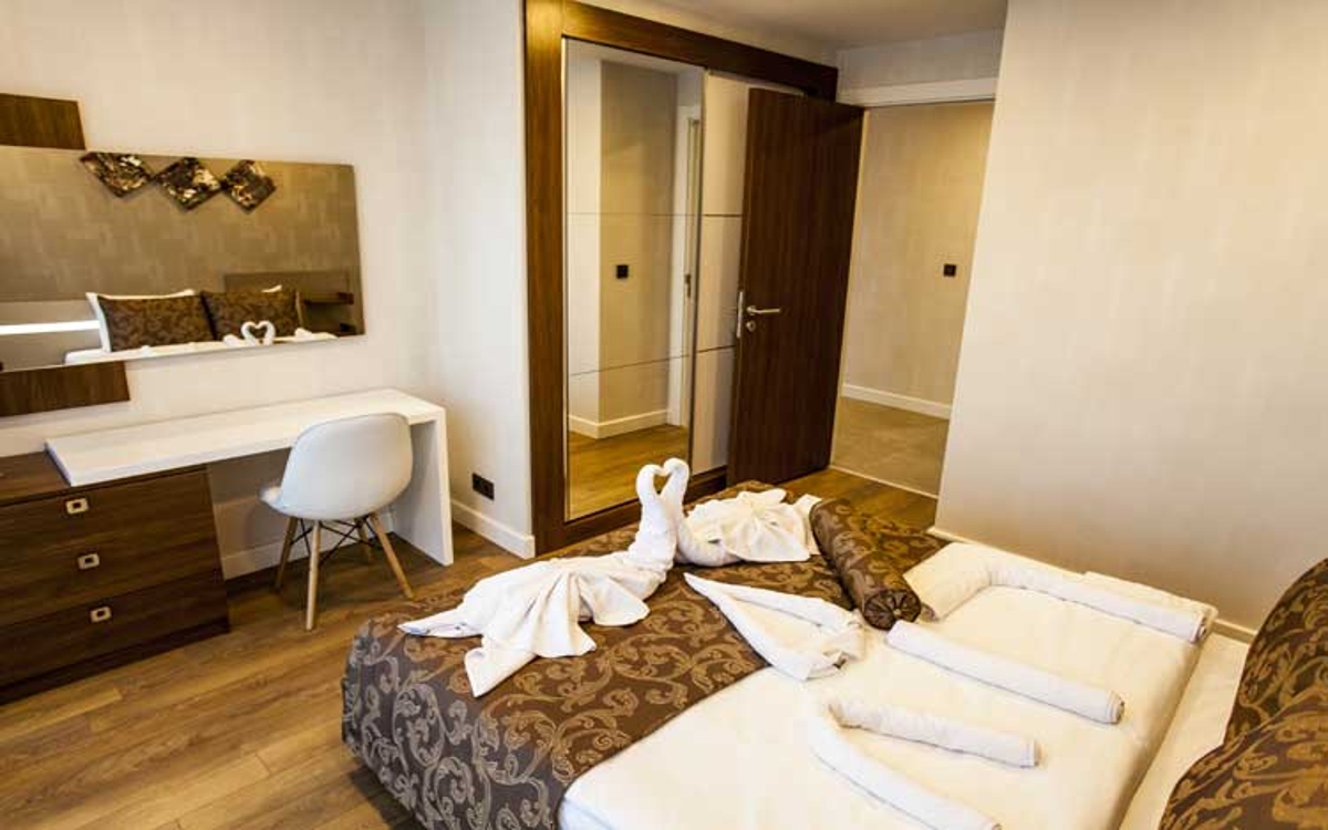 Liv Suit Hotel Spa 1