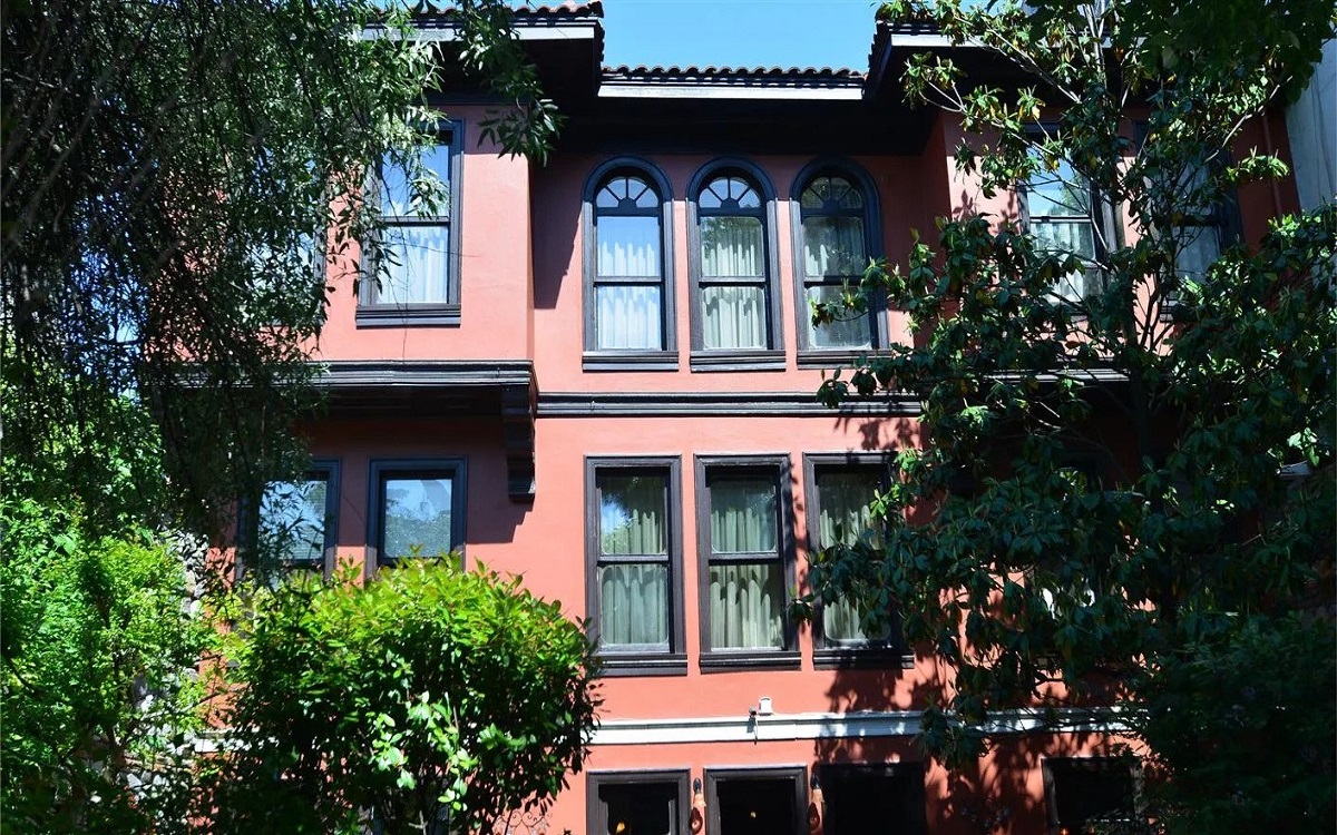 Kitap Evi Otel 1