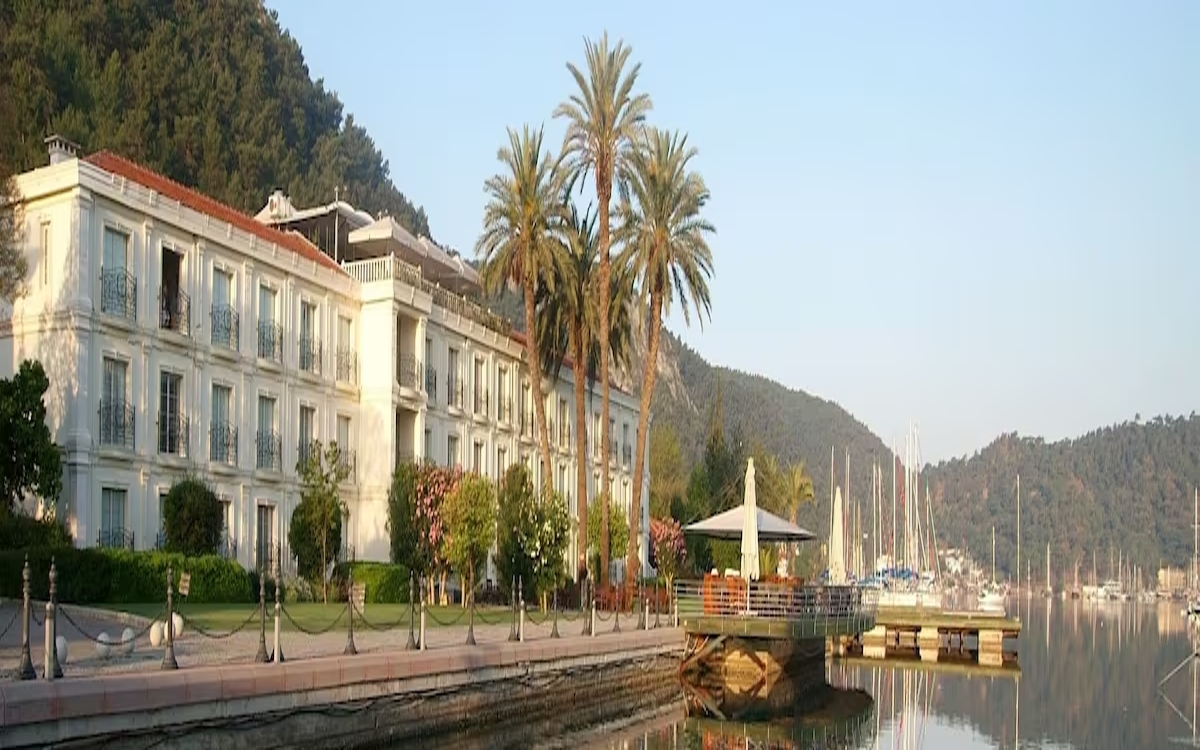 Ece Saray Marina & Resort