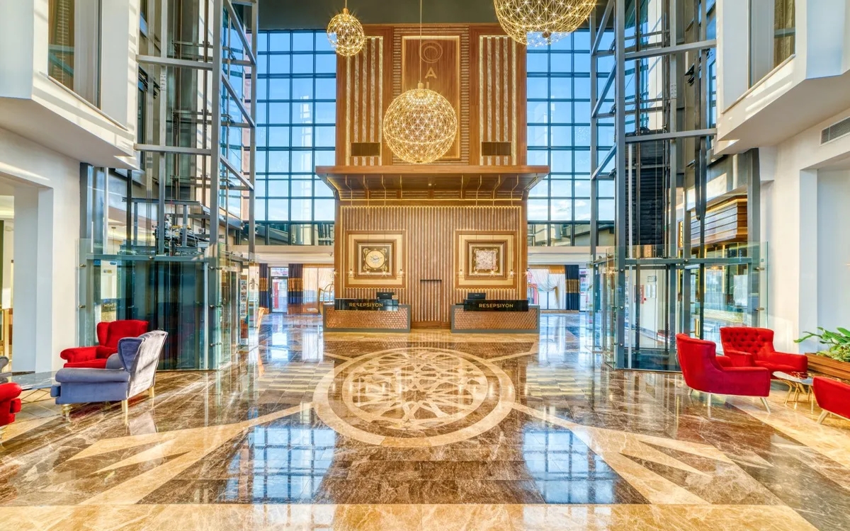 Algora Halal Hotel & Spa 2