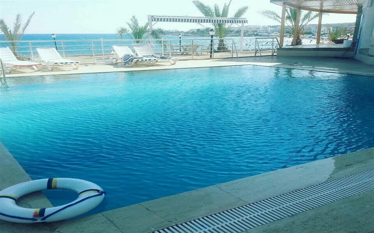 Roxo Beach Hotel 4