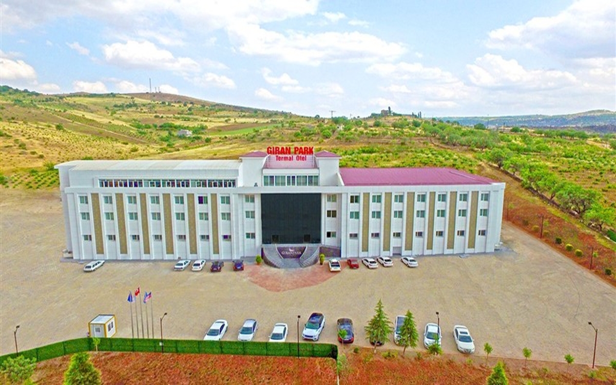 Gıran Park Termal Otel 1