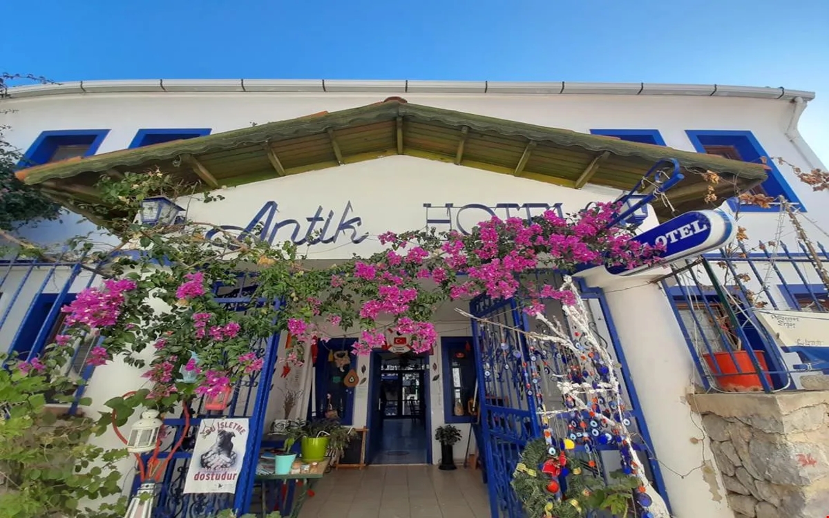 Sığacık Antik Hotel 2