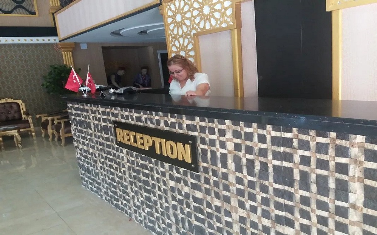 Metros Hotel 1