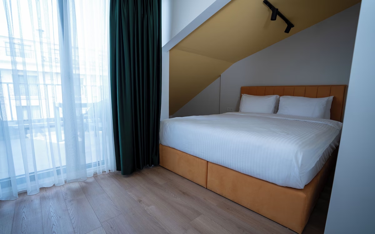 Bird Nest Suites 1