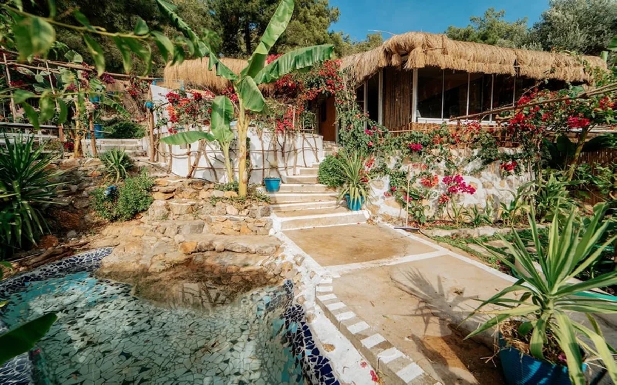 Begonvilla Bungalows 1