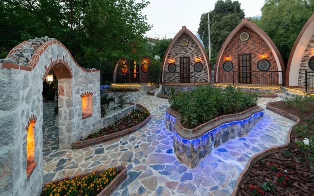 Iksirci Baba Pansiyon 1