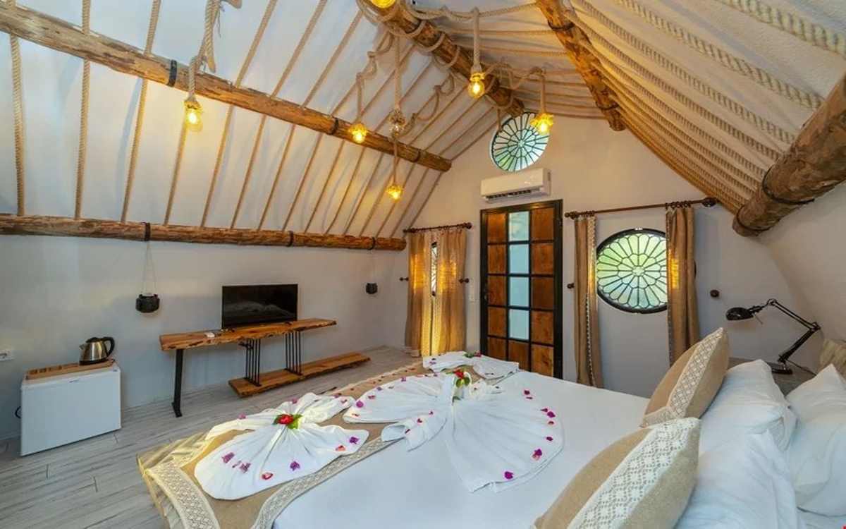 Iksirci Baba Pansiyon 3