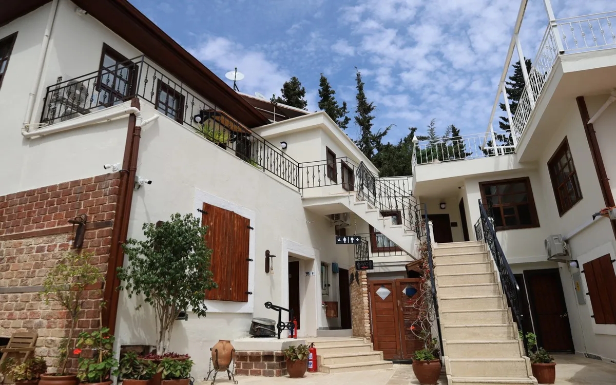 Blue Sea Garden Hotel 3