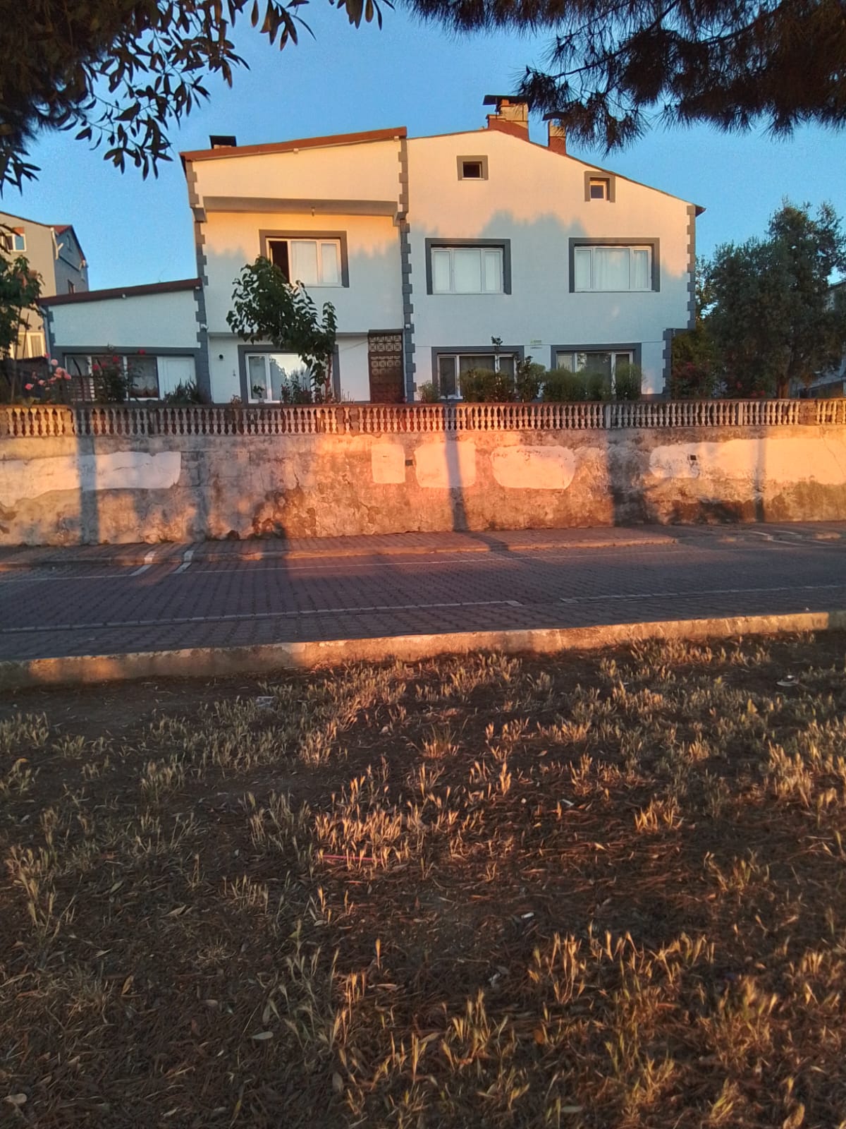 Gerze Beyaz Yalı Tatil Evi