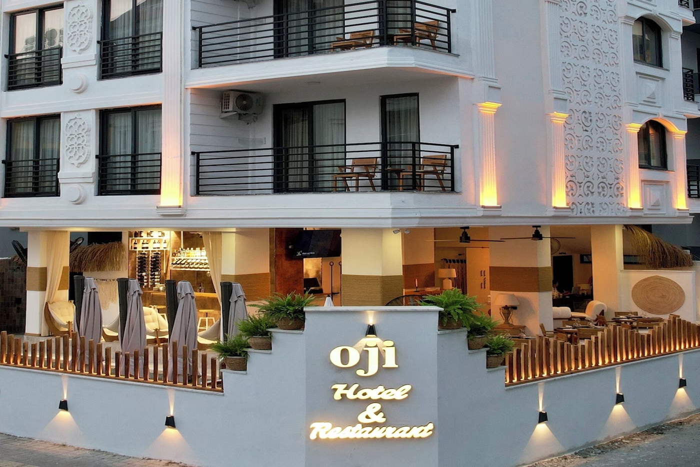 Oji Hotel 1