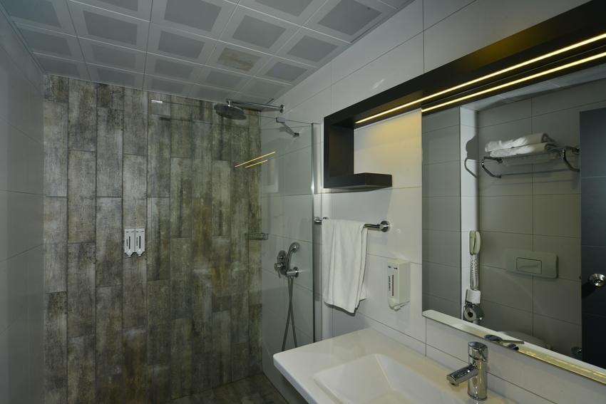 White City Resort Hotel 4