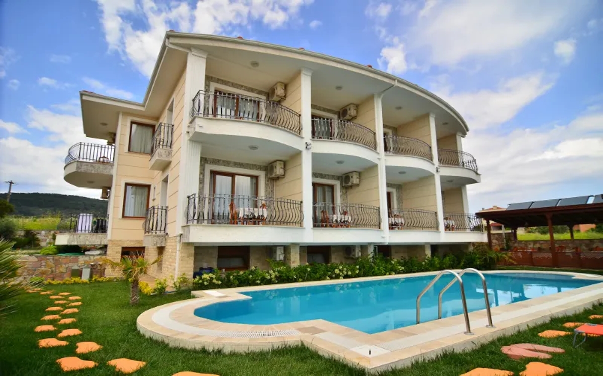 Cunda Paradise Otel 1