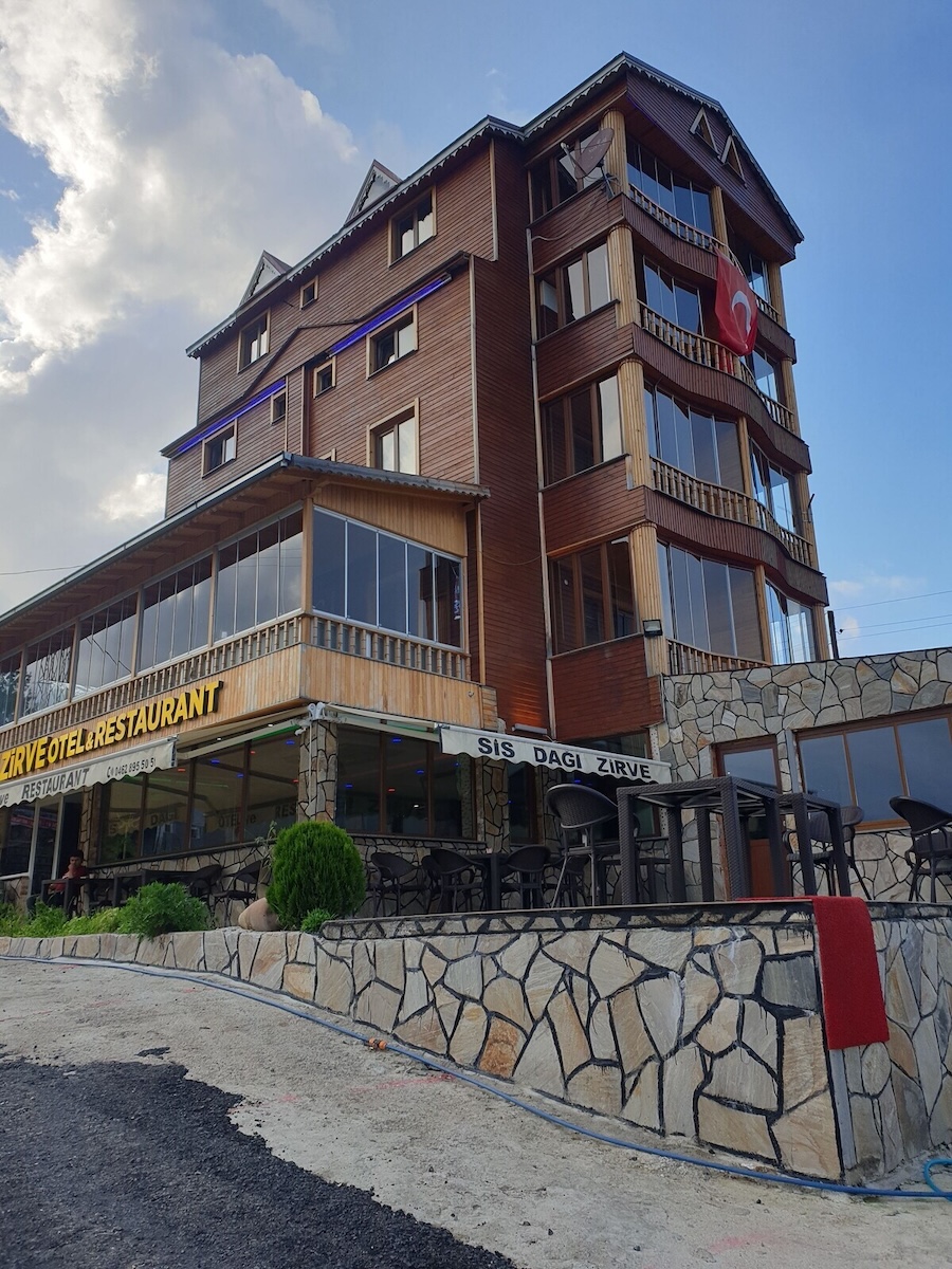 Şıhkırani Sisdağı Zirve Otel
