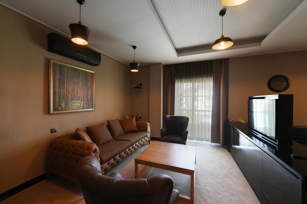 Balıkesir Öğretmenevi 4