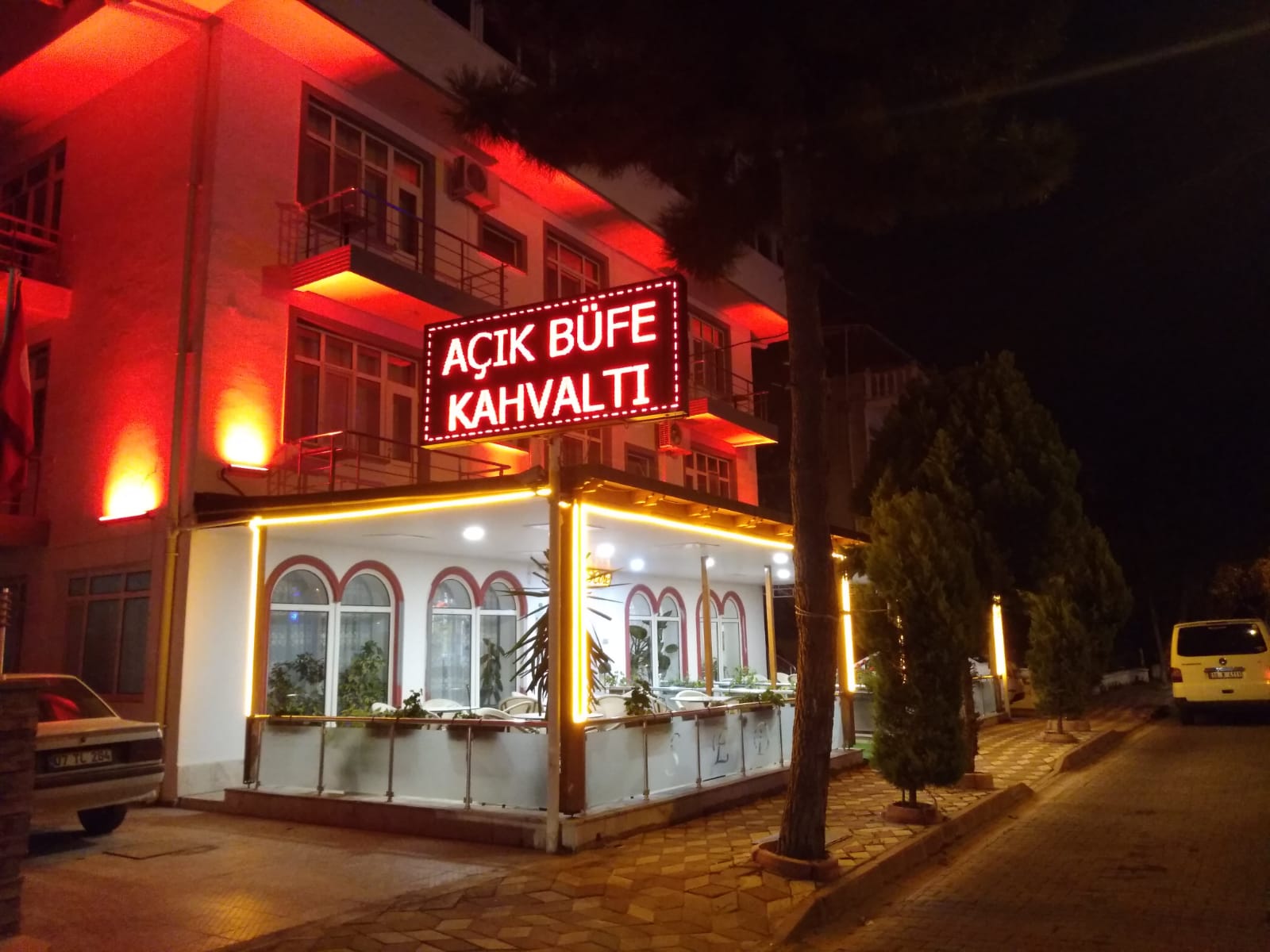 Leman Akçay Otel 1