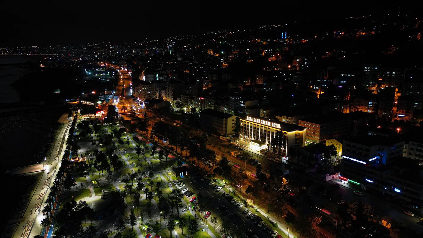 Sera Lake Center Hotel 4