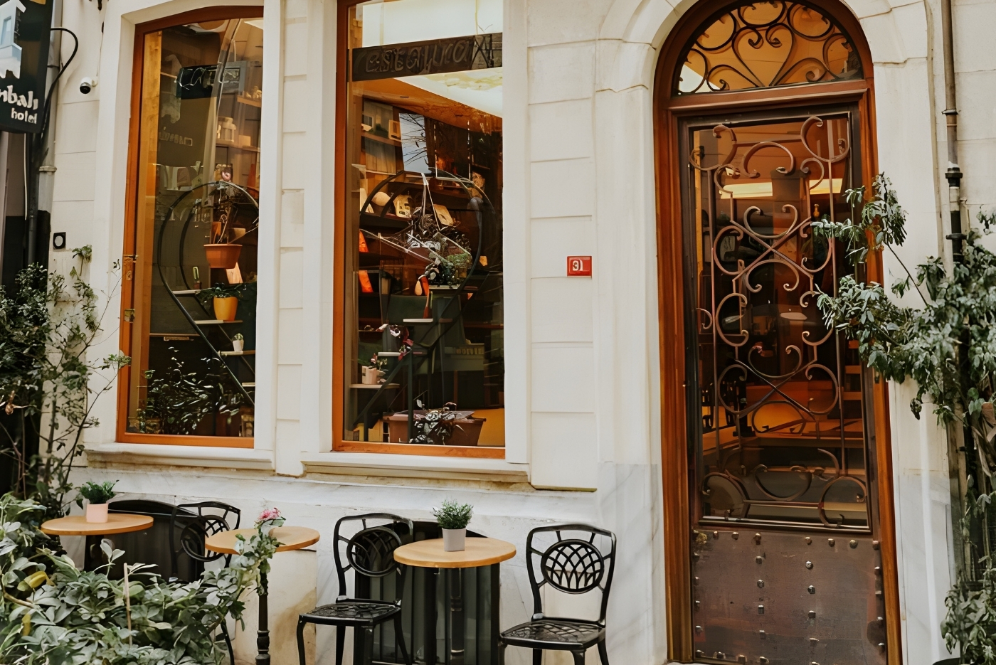 Cumbali Luxury Boutique Hotel