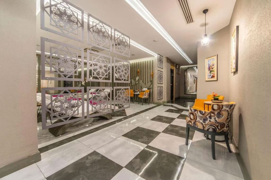 Royal Capital Hotel 4