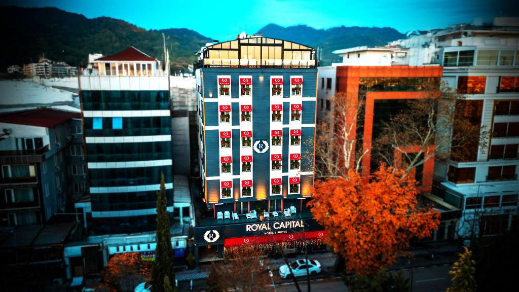 Royal Capital Hotel