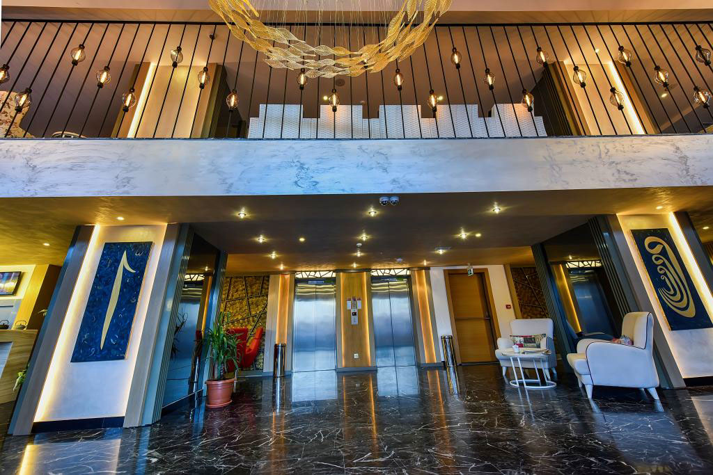 Kuhla Hotel 4