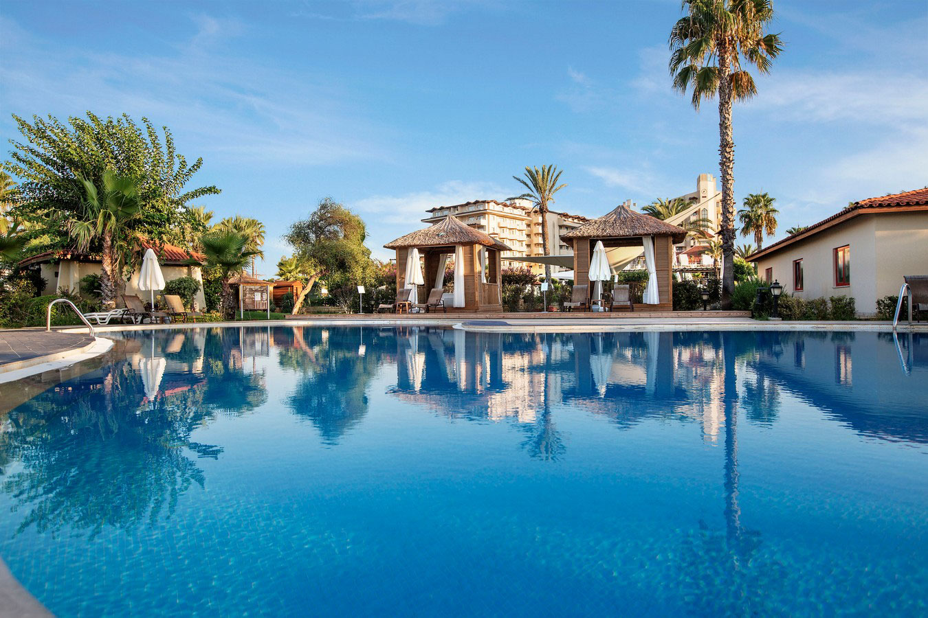 Bellis Deluxe Hotel 2