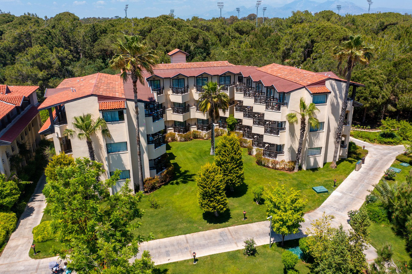 Bellis Deluxe Hotel 4