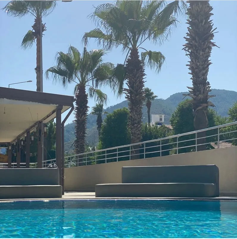 Astoria Life Hotel 4