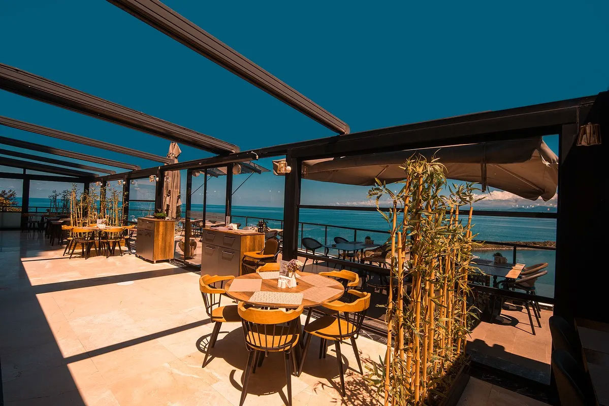 Royal Comfort Hotel 3