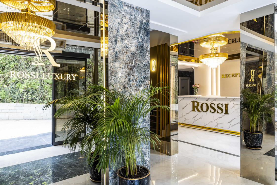 Rossi Luxury Hotel 3