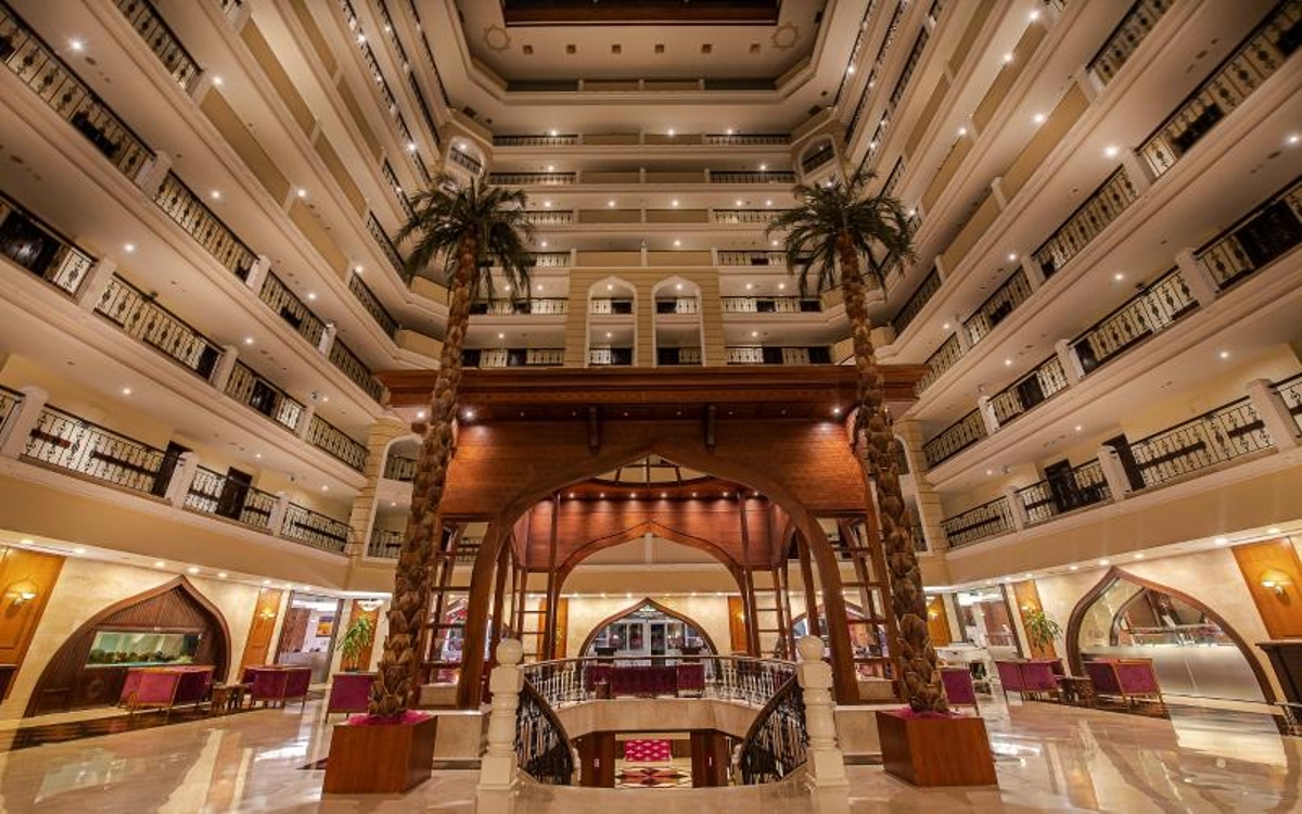 Crowne Plaza Antalya 4