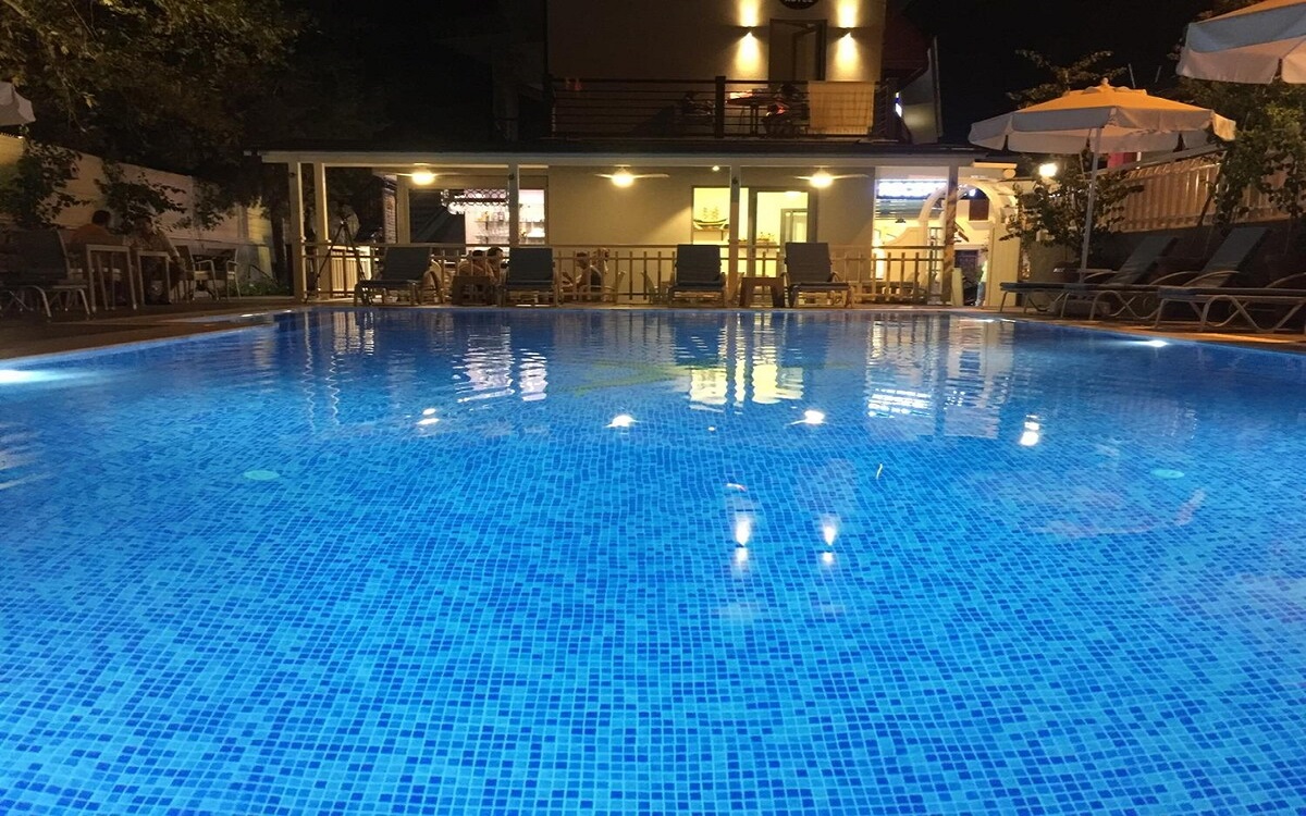 Göcek Centre Hotel 1