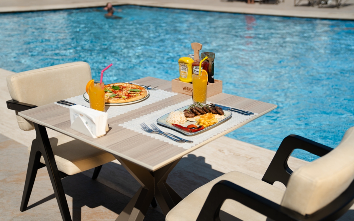 Renex Hotel 1