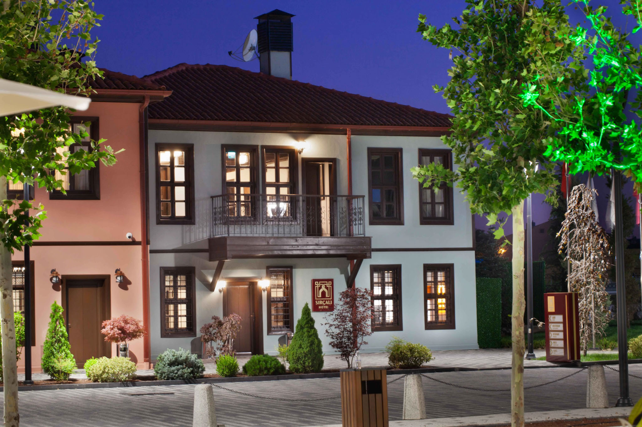 Sırçalı Hotel