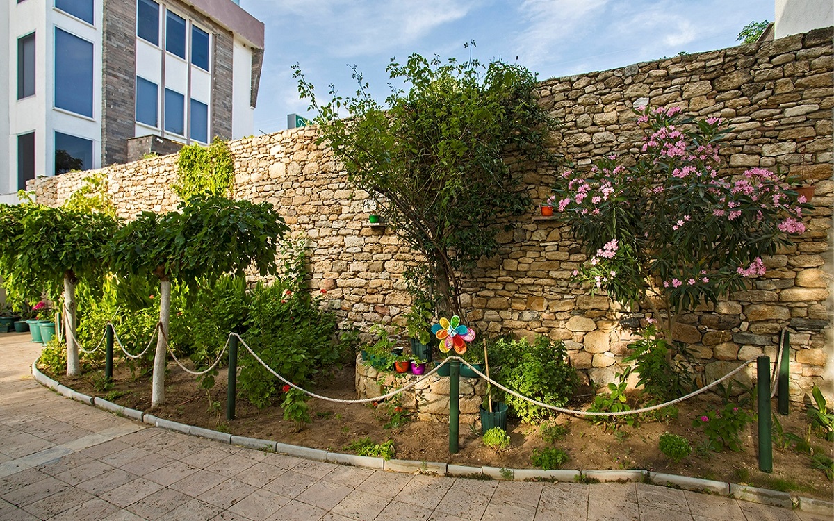 Troas Beach Hotel 4