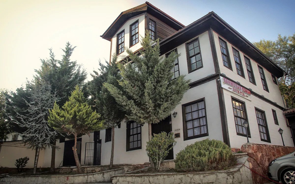 Toprakçılar Konakları 1