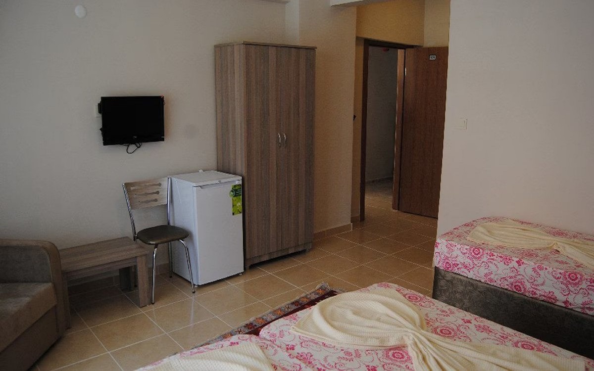 Afissia Garden Hotel 4