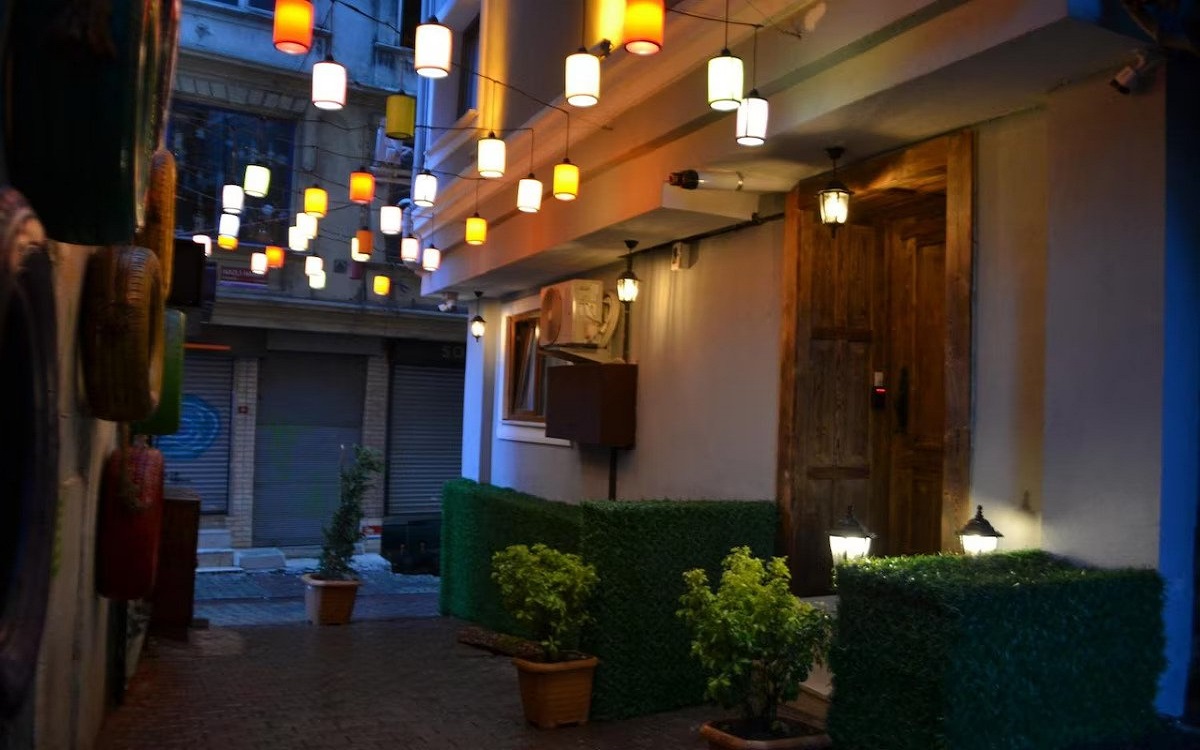 The Peraport Hotel 2